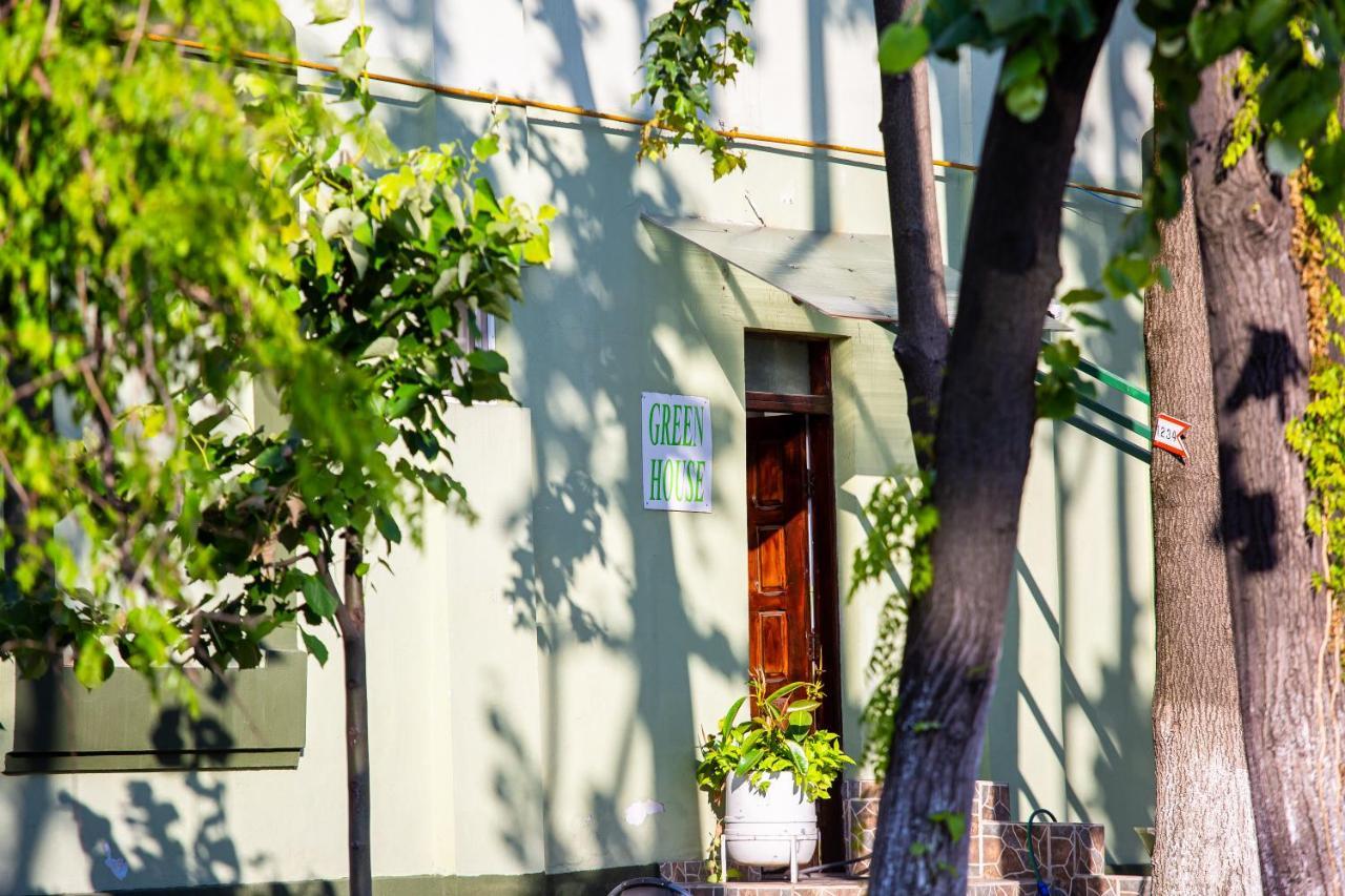 Green House Bucarest Extérieur photo
